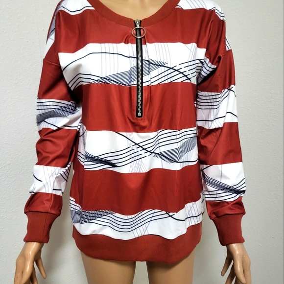 EXCLUSIVE TOP - Picture 1 of 8